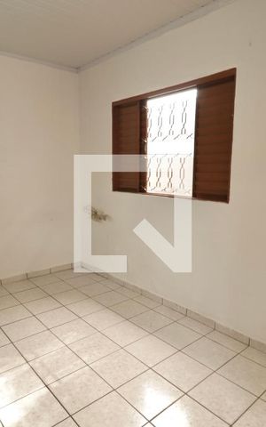 Casa à venda com 170m², 4 quartos e 2 vagasQuarto 4