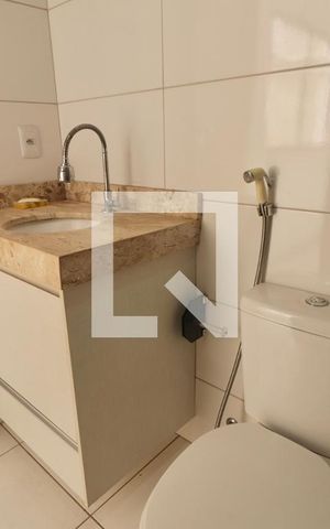 Casa à venda com 170m², 4 quartos e 2 vagasBanheiro 1