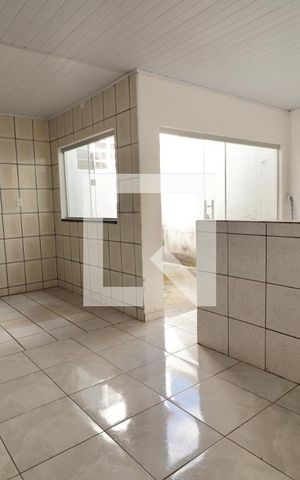 Casa à venda com 170m², 4 quartos e 2 vagasCozinha