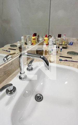 Apartamento para alugar com 60m², 2 quartos e 2 vagas Apartamento para alugar com 60m², 2 quartos e 2 vagasBanheiro Corredor