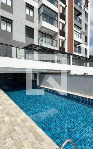 Apartamento para alugar com 60m², 2 quartos e 2 vagas Apartamento para alugar com 60m², 2 quartos e 2 vagasÁrea comum - Piscina