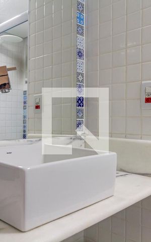 Apartamento à venda com 99m², 3 quartos e 1 vagaBanheiro da Suíte