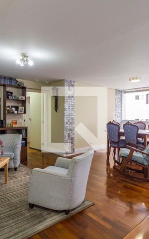 Apartamento à venda com 99m², 3 quartos e 1 vagaSala