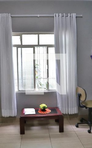 Casa à venda com 250m², 3 quartos e 2 vagasSala 1