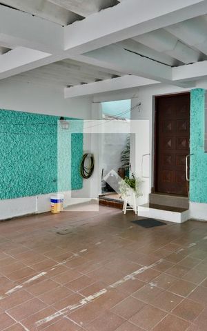 Casa à venda com 250m², 3 quartos e 2 vagasÁrea Externa