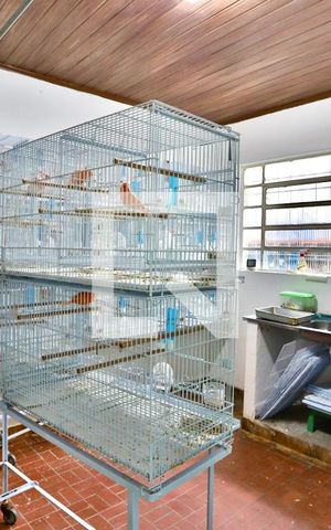 Casa à venda com 250m², 3 quartos e 2 vagasSala 4