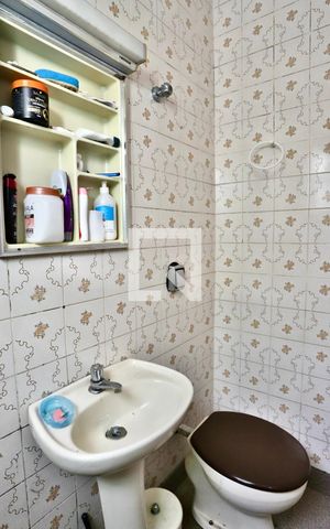 Casa à venda com 250m², 3 quartos e 2 vagasBanheiro 3