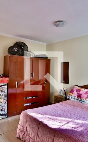 Casa à venda com 250m², 3 quartos e 2 vagasquarto 1