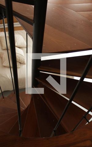 Apartamento à venda com 94m², 1 quarto e 1 vagaSuíte