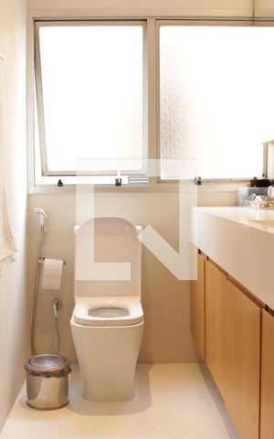 Apartamento à venda com 94m², 1 quarto e 1 vagaBanheiro da Suíte