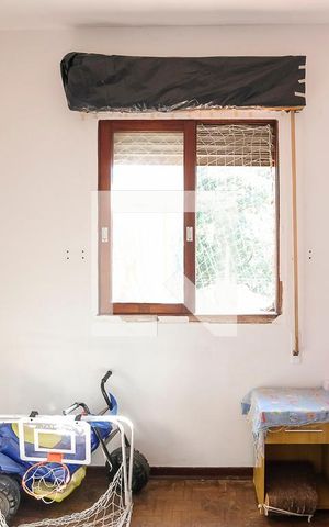 Casa à venda com 150m², 2 quartos e 4 vagasQuarto 2