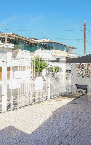 Casa à venda com 150m², 2 quartos e 4 vagasGaragem