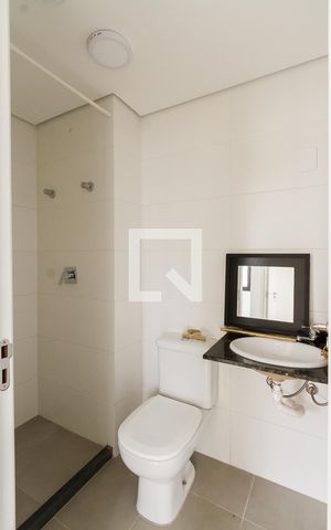 Apartamento para alugar com 34m², 2 quartos e sem vagaBanheiro