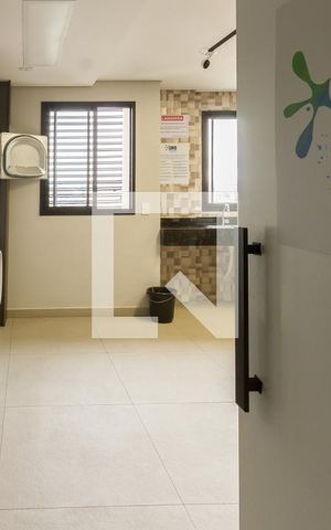 Apartamento para alugar com 34m², 2 quartos e sem vagaÁrea comum - Lavanderia