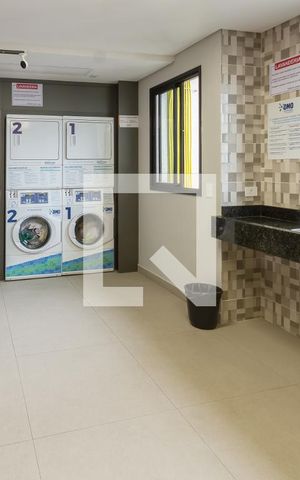 Apartamento para alugar com 34m², 2 quartos e sem vagaÁrea comum - Lavanderia