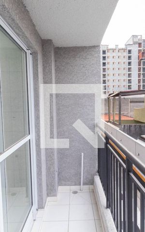 Apartamento para alugar com 38m², 2 quartos e 1 vaga Apartamento para alugar com 38m², 2 quartos e 1 vagaVaranda da Sala