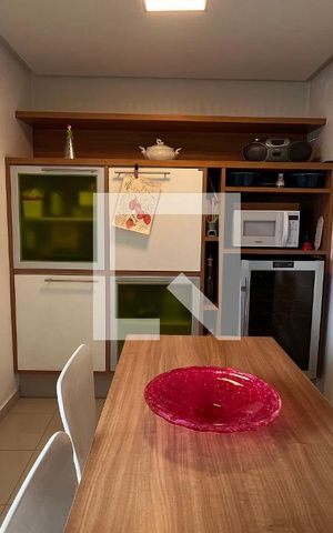 Apartamento para alugar com 96m², 2 quartos e 1 vaga Apartamento para alugar com 96m², 2 quartos e 1 vagaCopa