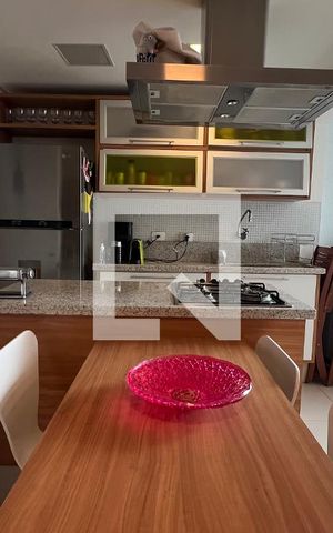 Apartamento para alugar com 96m², 2 quartos e 1 vaga Apartamento para alugar com 96m², 2 quartos e 1 vagaCopa