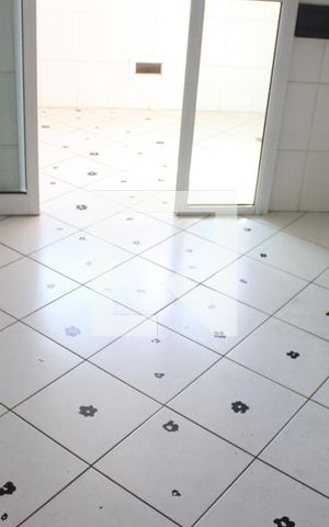 Apartamento à venda com 77m², 3 quartos e 2 vagasCozinha