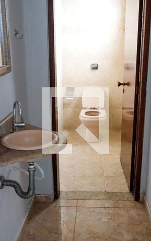 Casa para alugar com 260m², 3 quartos e 2 vagas Casa para alugar com 260m², 3 quartos e 2 vagasLavabo