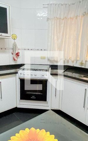 Casa à venda com 212m², 3 quartos e 2 vagasCozinha
