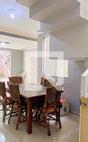 Casa à venda com 212m², 3 quartos e 2 vagasSala - Sala de Jantar