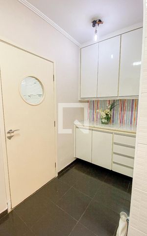 Casa à venda com 212m², 3 quartos e 2 vagasÁrea de Serviço