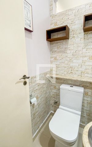 Casa à venda com 212m², 3 quartos e 2 vagasLavabo