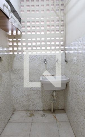 Apartamento à venda com 43m², 3 quartos e sem vagaLavanderia