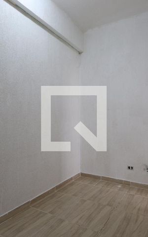 Apartamento à venda com 43m², 3 quartos e sem vagaSala