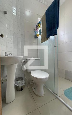 Casa à venda com 100m², 3 quartos e 1 vaga Casa à venda com 100m², 3 quartos e 1 vagaBanheiro Suíte 1