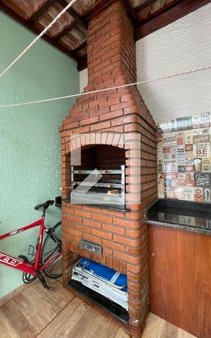 Casa à venda com 100m², 3 quartos e 1 vaga Casa à venda com 100m², 3 quartos e 1 vagaChurrasqueira