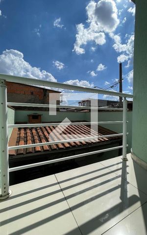 Casa à venda com 100m², 3 quartos e 1 vaga Casa à venda com 100m², 3 quartos e 1 vagaVaranda Suíte 1