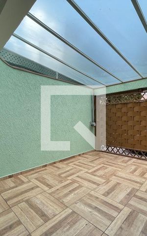 Casa à venda com 100m², 3 quartos e 1 vaga Casa à venda com 100m², 3 quartos e 1 vagaGaragem