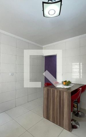 Casa à venda com 100m², 3 quartos e 1 vaga Casa à venda com 100m², 3 quartos e 1 vagaCozinha