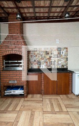 Casa à venda com 100m², 3 quartos e 1 vaga Casa à venda com 100m², 3 quartos e 1 vagaChurrasqueira