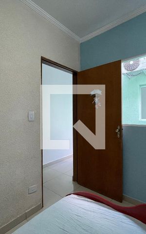 Casa à venda com 100m², 3 quartos e 1 vaga Casa à venda com 100m², 3 quartos e 1 vagaSuíte 2