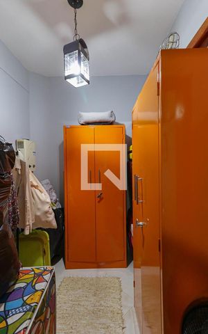 Casa de condomínio à venda com 450m², 5 quartos e 4 vagas Casa de condomínio à venda com 450m², 5 quartos e 4 vagasCloset do quarto