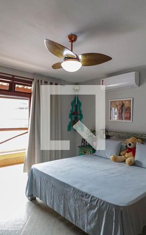 Casa de condomínio à venda com 450m², 5 quartos e 4 vagas Casa de condomínio à venda com 450m², 5 quartos e 4 vagasQuarto 4 - Suíte