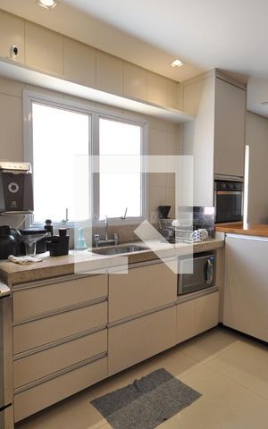 Casa à venda com 200m², 2 quartos e 2 vagasCozinha