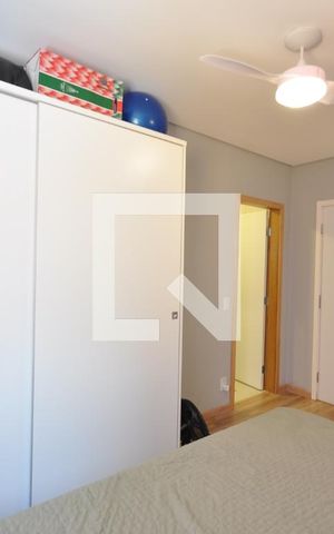 Casa à venda com 200m², 2 quartos e 2 vagasSuíte 1