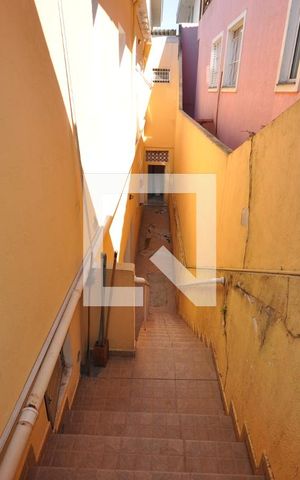 Casa à venda com 200m², 2 quartos e 2 vagasQuintal