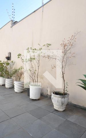 Casa à venda com 500m², 3 quartos e 4 vagasQuintal