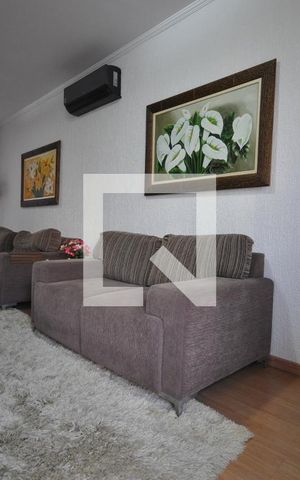 Casa à venda com 500m², 3 quartos e 4 vagasSala