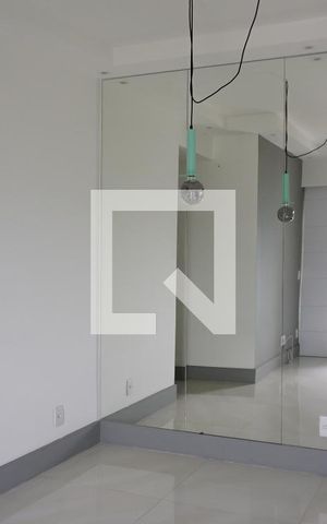 Apartamento para alugar com 70m², 2 quartos e 1 vagaSala