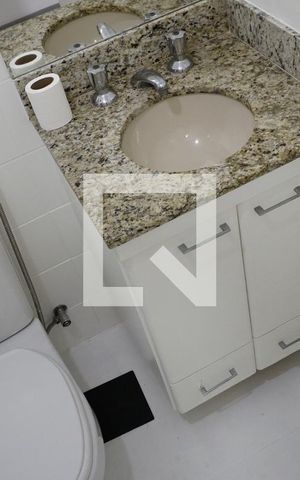 Apartamento para alugar com 70m², 2 quartos e 1 vagaBanheiro Social