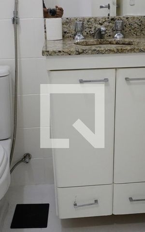 Apartamento para alugar com 70m², 2 quartos e 1 vagaBanheiro Social
