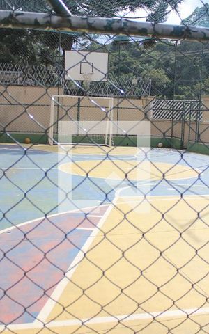 Casa de condomínio à venda com 150m², 3 quartos e 2 vagasÁrea comum - Quadra poliesportiva