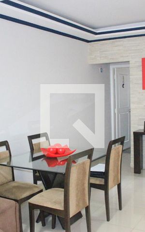 Casa de condomínio à venda com 150m², 3 quartos e 2 vagasSala