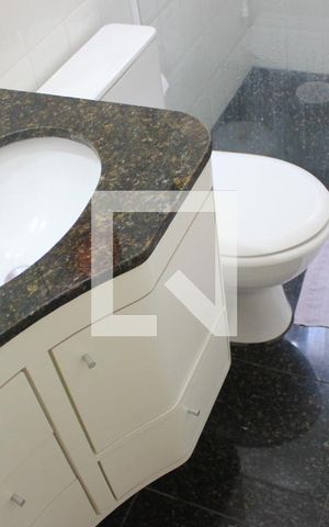 Casa de condomínio à venda com 150m², 3 quartos e 2 vagasBanheiro 1